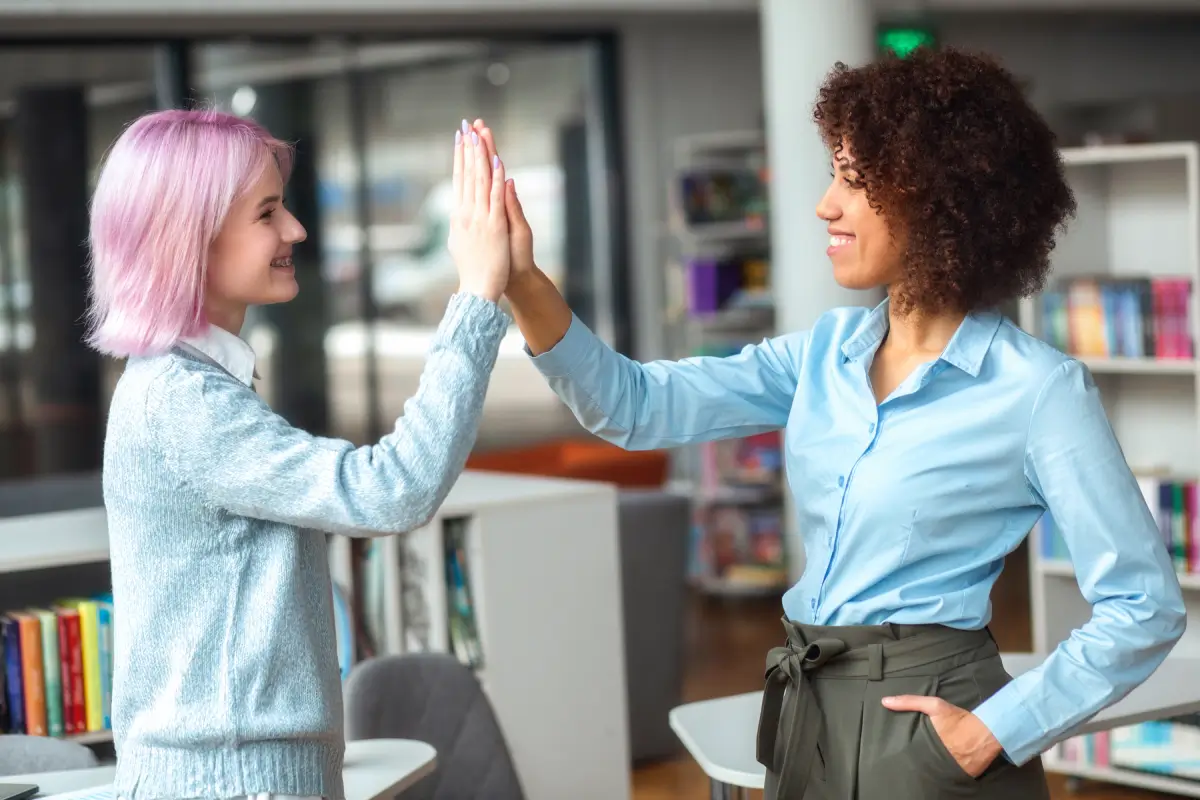 Neu8 Seminar Vertrieb Verkaufstraining -searchandtrain
