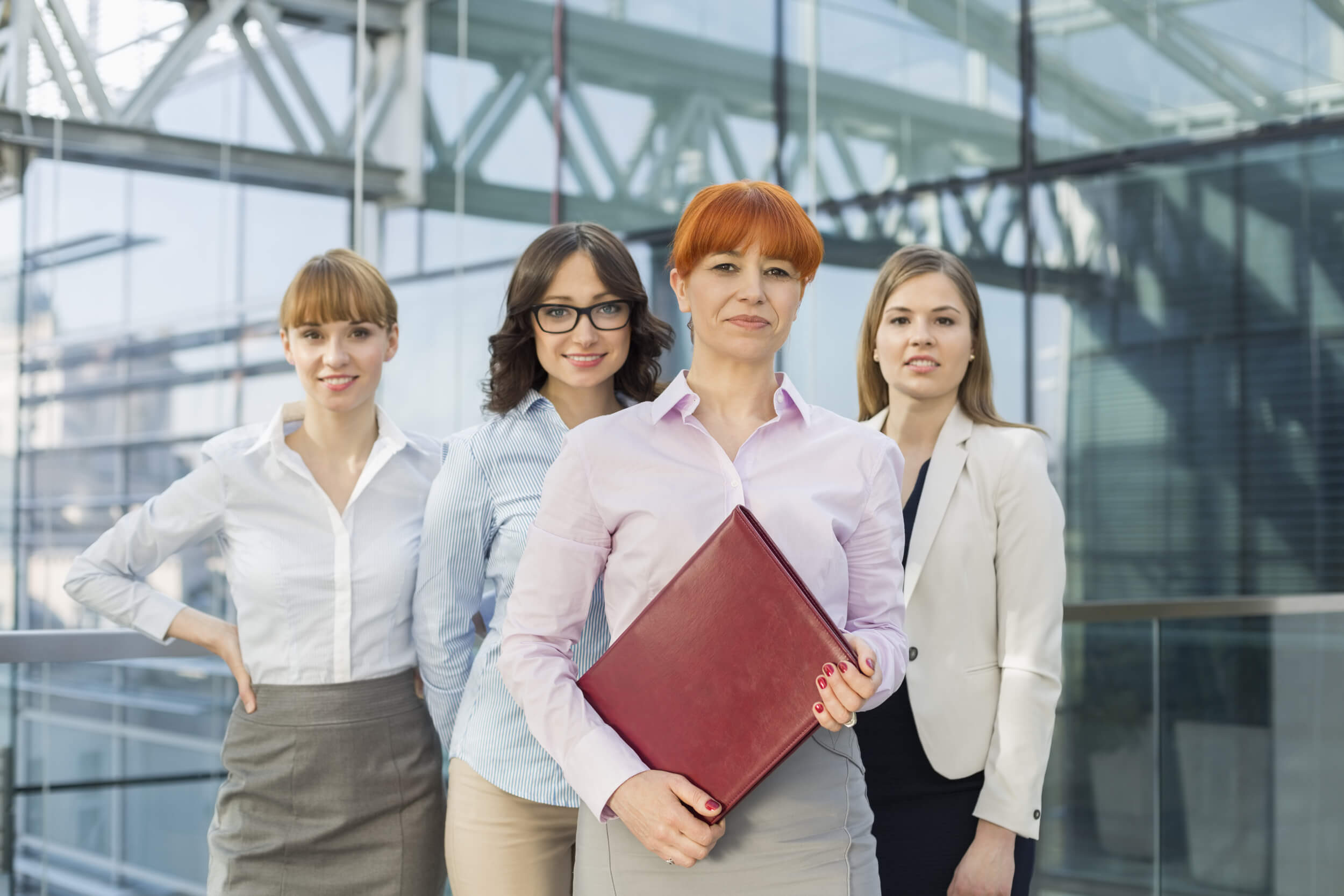 Frauen im Vertrieb - Mit Kommunikations- und Verhandlungsgeschick erfolgreich verkaufen - search & train